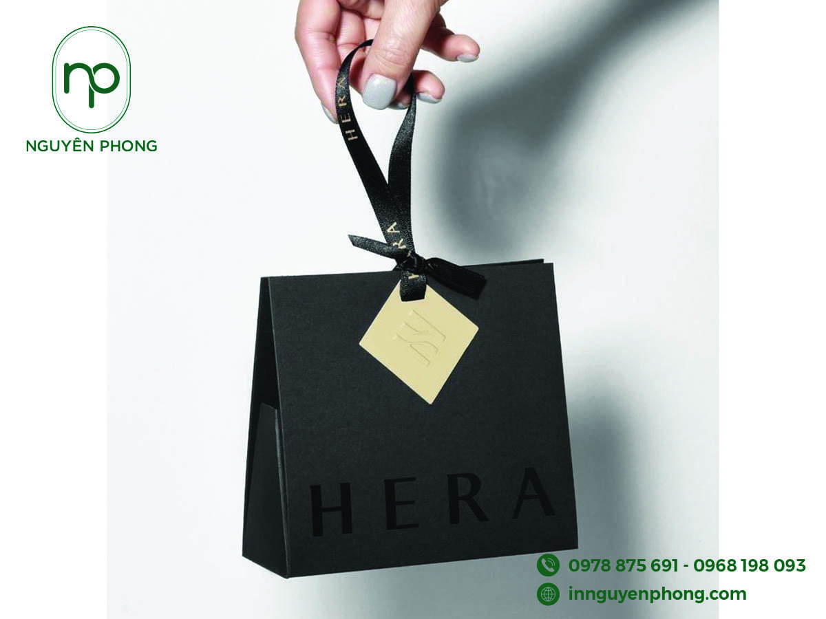 Dịch vụ in túi giấy đựng mỹ phẩm theo yêu cầu 
